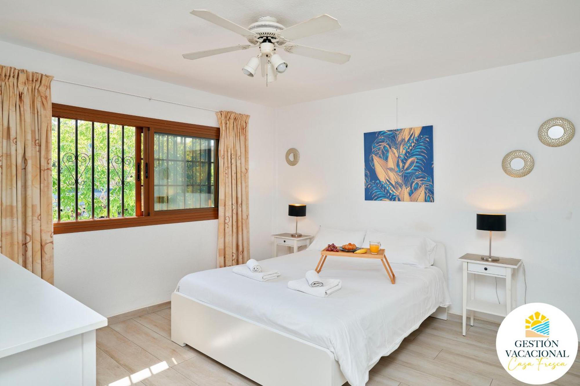 Marina Primavera Heated Pool Free Wifi 아데제 외부 사진